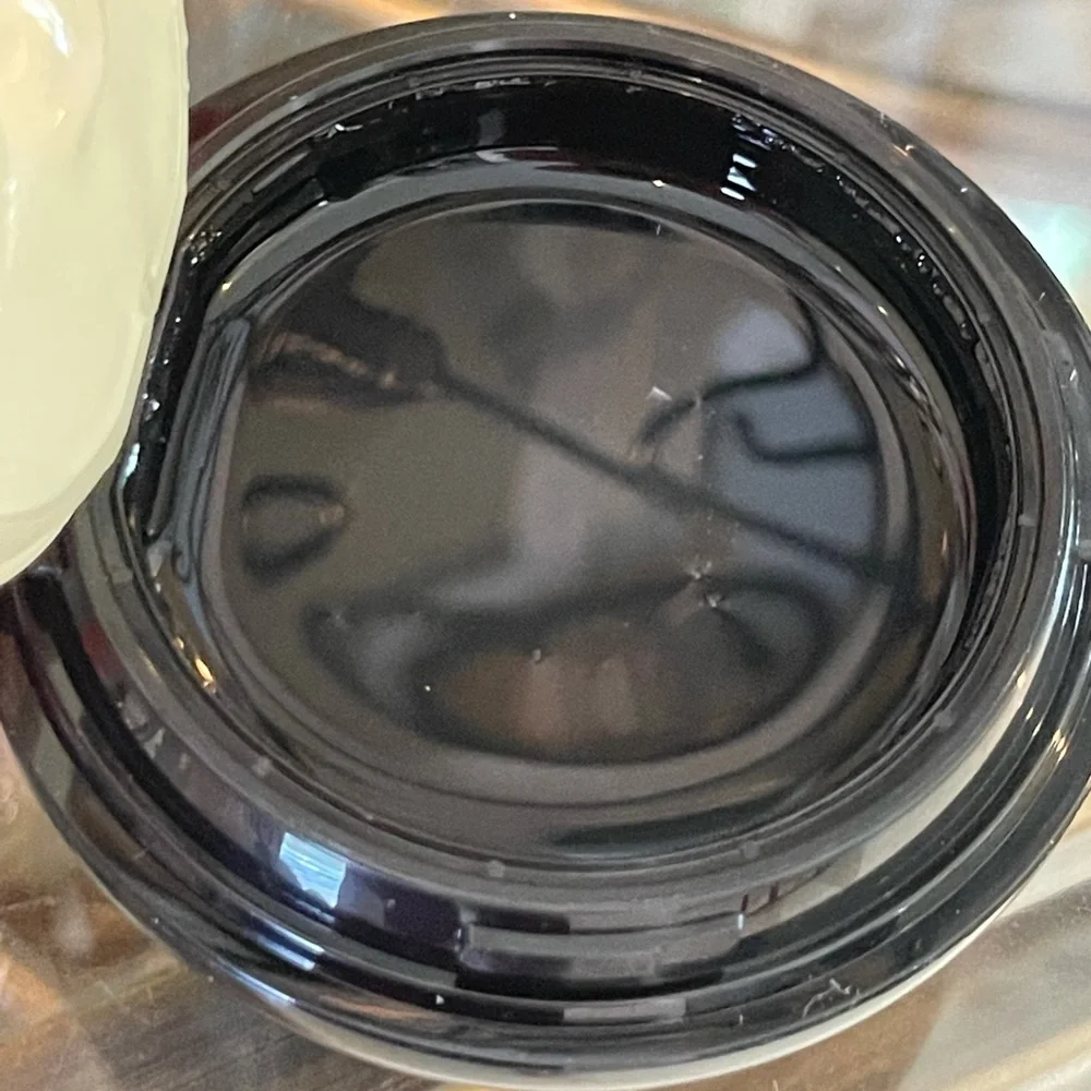 ILLAMASQUA Hydra Veil Primer - Picture 11 of 15